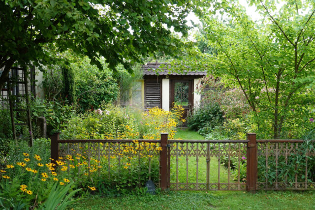 Le Jardin Les Pieds dans l'Herbe
